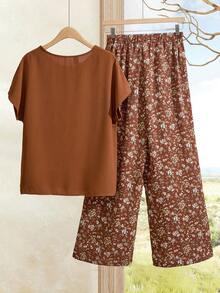 Rusticease Set de 2 piezas con blusa de cuello redondo de manga corta casual y pantalón recto con estampado floral para mujer, primavera/verano