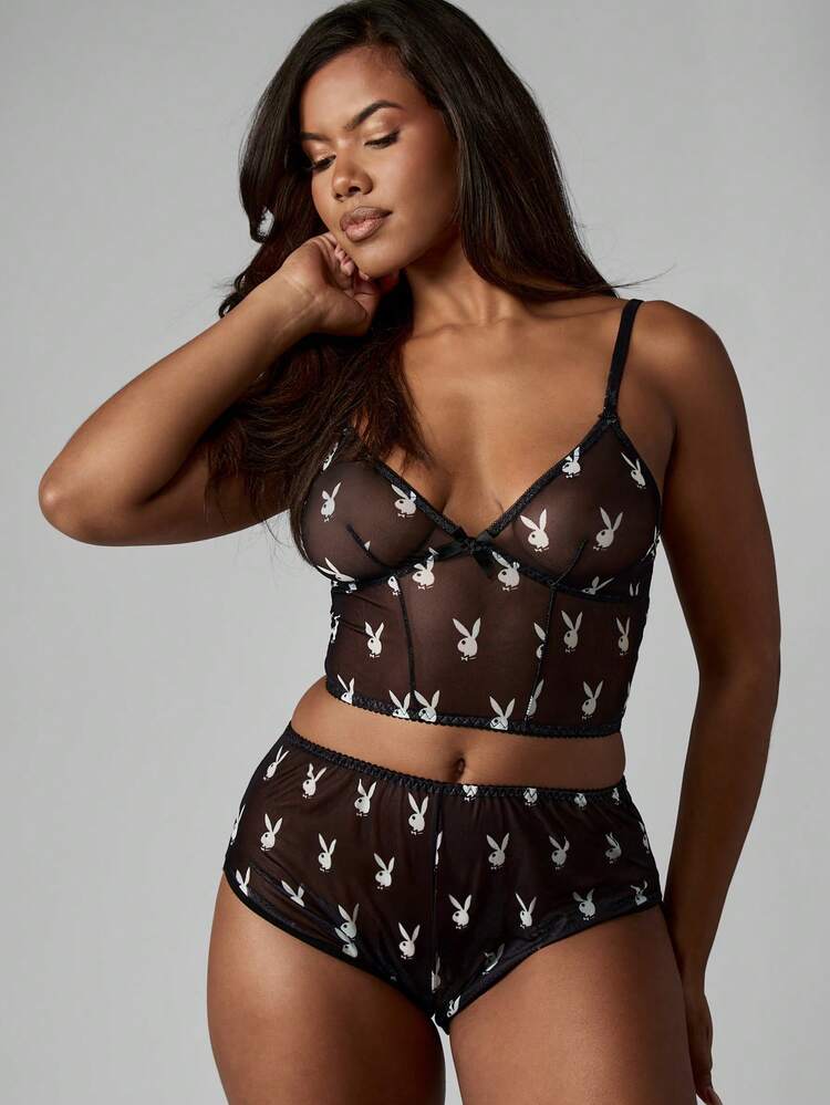 Missguided x Playboy Mesh-BH und Slip-Set mit Hasen-Muster, transparente Dessous-Kollektion