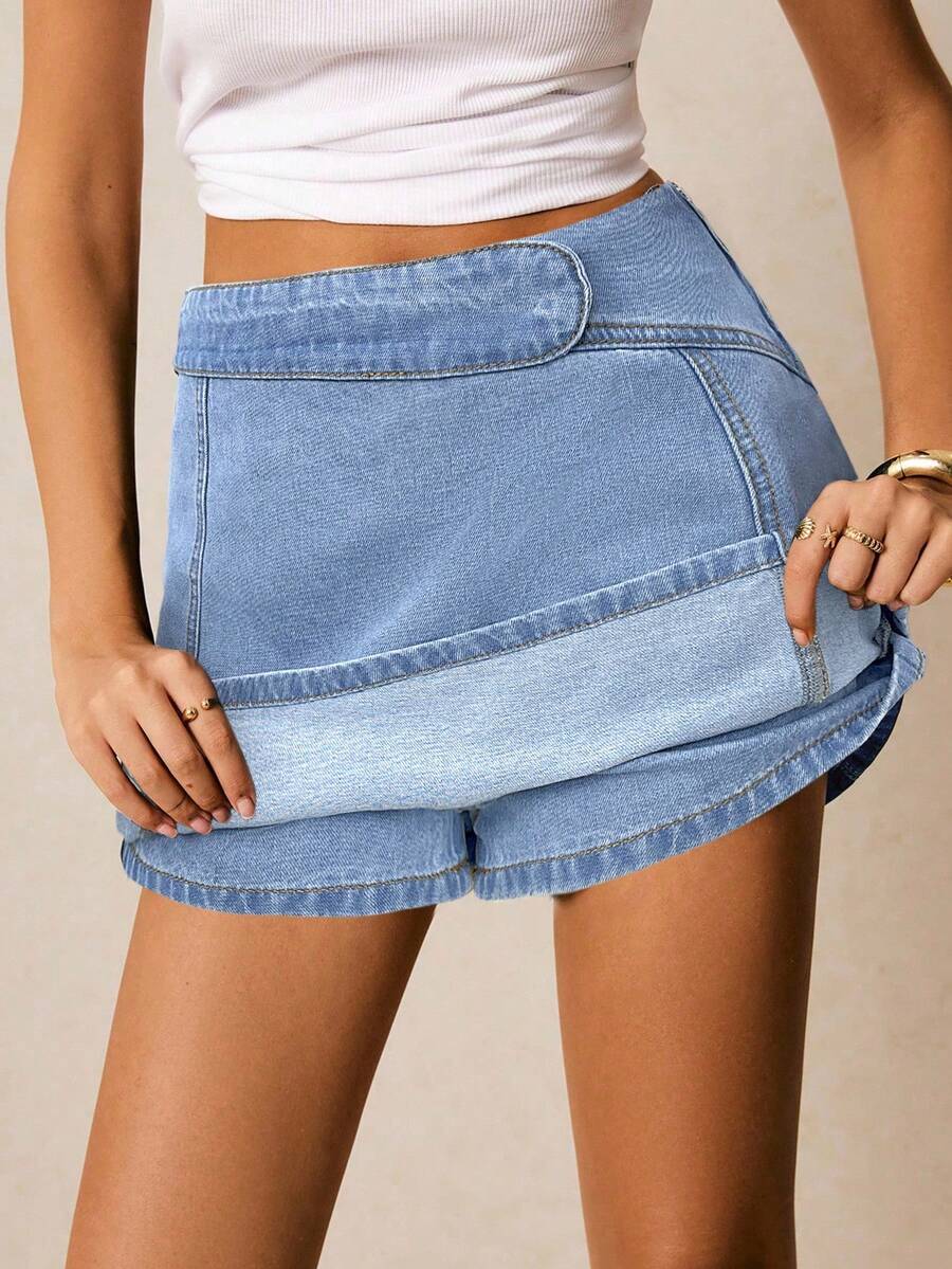 Poéselle 女士时尚休闲牛仔短裤/裙裤 - 淺色水洗藍 - 查看 1