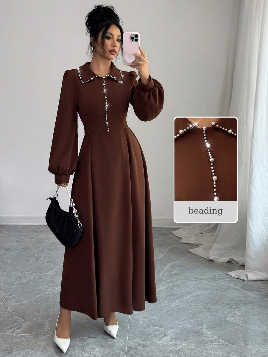 Al Najma 女士棕色长袖针织泡泡珍珠腰A字连衣裙，优雅后腰系带 - 棕色 - 查看 1