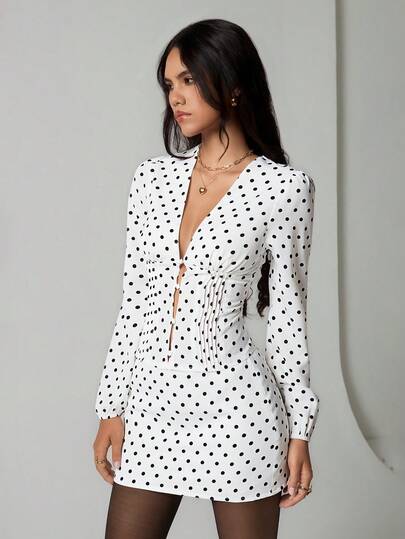 SHEIN TRNDY 2pcs Women's Black & White Polka Dot Print V-Neck Cardigan Blouse And Low Waist Mini A-Line Skirt Set, Party, Valentine's Day, Work Outfit