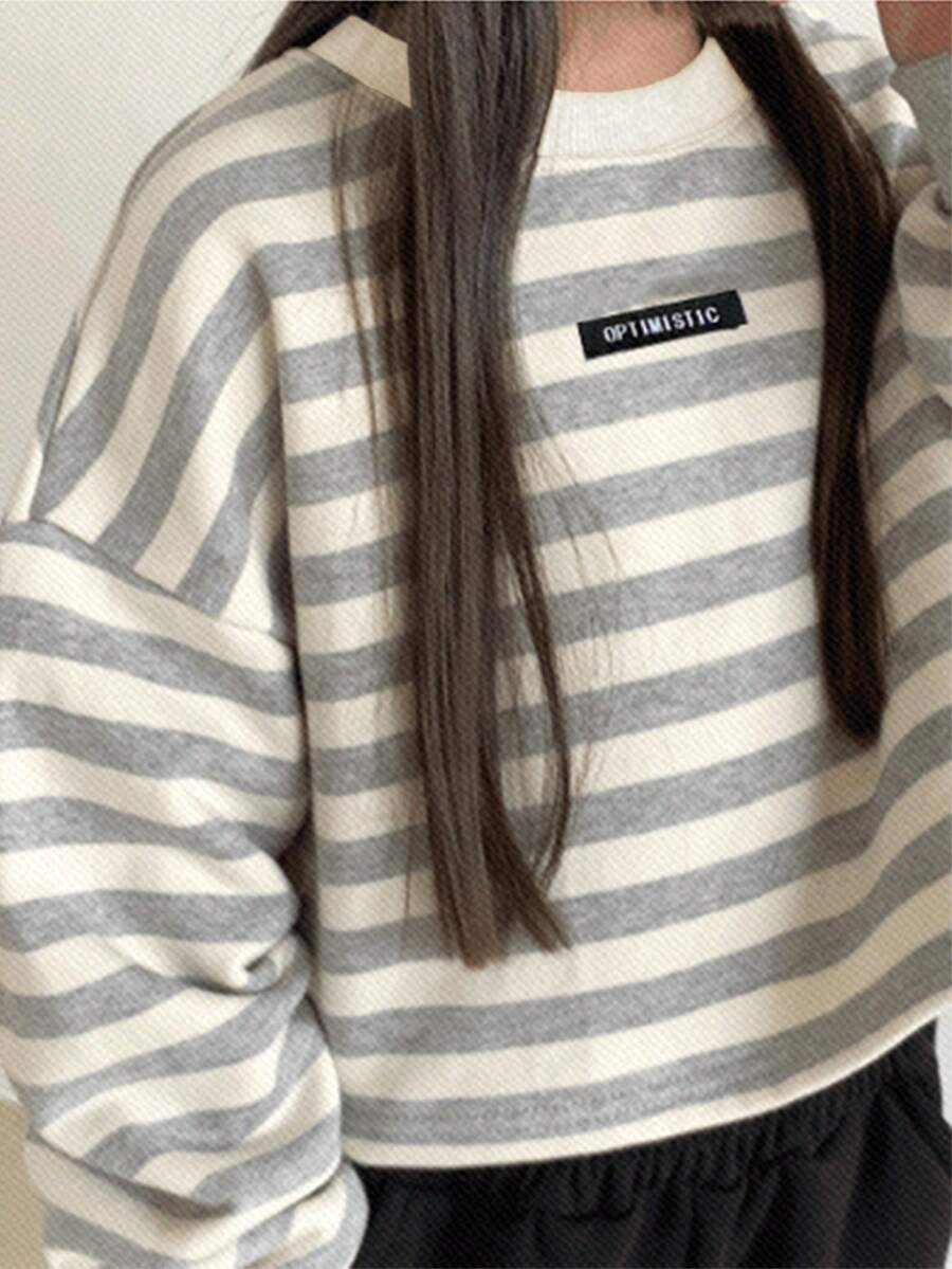 Dazy Kids 女童条纹圆领抓绒卫衣，秋冬季 - 灰色 - 查看 1