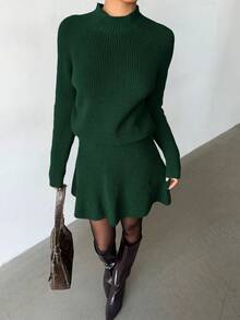 SHEIN Elenzya 女士宽松休闲圆领纹理上衣和百褶裙两件套 - 墨綠色 - 查看 5