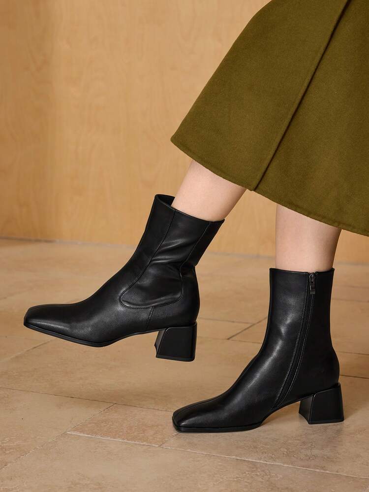 BOTAS DE MEDIA PANTORRILLA CON TACÓN GRUESO Y CREMALLERA LATERAL PARA MUJER