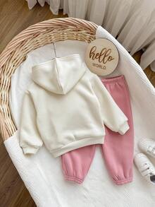 SHEIN Babygirl 可爱心形图案针织连帽衫套装，秋冬 - 彩色 - 查看 2