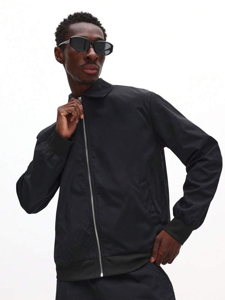 Slim Fit Lightweight Bomber Jacket With Zip Closure