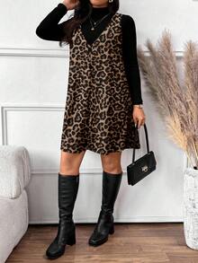 SHEIN Frenchy Abito casual senza maniche con scollo a V e stampa leopardata, taglia comoda, set da 2 pezzi con top a maniche lunghe con collo alto, stampa cheetah, abito leopardato, vestito a due pezzi, completo donna con stampa animale - Multicolore - Visualizzare 7