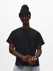 SUMWON Essential Slim Fit Half Sleeve Crew Neck T-Shirt For Everyday Casual Wear - Black - View 5