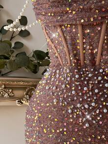 Lovelzi 优雅迷人的串珠刺绣手工亮片链条和泡泡装饰露肩腰部镂空透视美人鱼下摆短款鸡尾酒会礼服 - 香檳色 - 查看 5