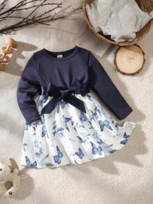 SHEIN Vintaside Kids Baby Mädchen Lässiges elegantes Blumen- und Schmetterlings-Aquarelldruckkleid-Set, geeignet zum Layering und für Outdoor-Aktivitäten, Herbst/Winter