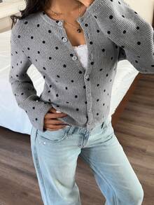 CovetEZ Women's Autumn/Winter New Casual Fashionable Versatile Polka Dot Pattern Comfortable Cardigan Jacket Casual Long Sleeve Casual Knit Cardigan, Autumn/Winter Style Women's Polka Dot Pattern Long Sleeve Single-Breasted Casual Knitted Cardigan, Autumn/Winter - Grey - View 4
