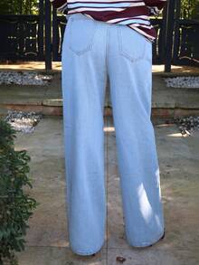 Durrani Popal Women's Casual Straight Leg Loose Fit Jeans With Pockets - Light Wash - View 2