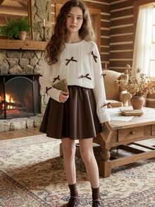 LMoss Kids Bộ đồ đôi LMoss French Chic cho bé gái tuổi teen, gồm áo thun cổ tròn màu trơn và chân váy mini bằng da PU, chân váy da trẻ em, chân váy da màu nâu, chân váy da dài tay cho bé gái, áo trắng, phong cách ấm áp mùa thu đông. - Đen và trắng - Xem 7