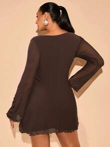 SHEIN Tall CURVE Vestido corto negro de mini talla grande para mujer, adecuado para uso diario, ir al trabajo, salir, citas, té de la tarde, vestido francés, vestido de noche, vestido de cumpleaños, vestido de dama de honor, vestido elegante y sencillo para uso diario, vestido de novia, vestido de dama de honor, vestido de mini fiesta, vestido de mini malla