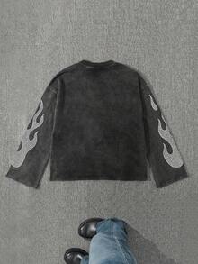 Manfinity Roghcode Men's Flame Print Round Neck Casual Long Sleeve T-Shirt, Fall - Black - View 2