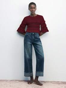 Maija 杏色短款披肩领荷叶袖度假风毛衣，适合音乐节、郊游、秋冬季海滩等场合，时尚圣诞系列。