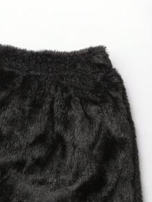 Franclia Pantalones cortos de mujer talla grande de nueva temporada de otoño/invierno de felpa de visón y lana, pantalones anchos de línea A, se pueden usar con botas de pelo, conjunto de pantalones cortos elegante y versátil