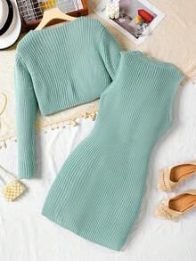 1件春秋纯色圆领珍珠针织无袖连衣裙搭配短款V领串珠蝴蝶结长袖毛衣，常规厚度，休闲日常穿着，适合聚会、逛街等场合