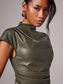 COSMINA 女士优雅 PU 褶皱迷你连衣裙 - 橄欖綠 - 查看 6