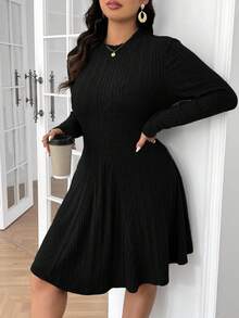 SHEIN Frenchy Váy chữ A chải gân thường ngày cỡ lớn - màu đen - Xem 5