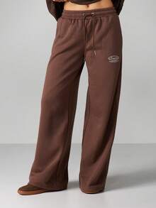 MISSGUIDED Pantalones de chándal de pierna ancha con cordón y cintura elástica, pantalones cómodos para estar en casa - Marrón - Ver 1