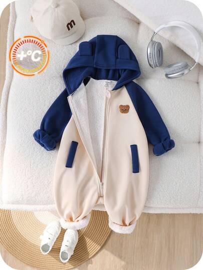 SHEIN 新生儿男女通用毛绒熊连帽连体衣，休闲撞色设计，秋冬季