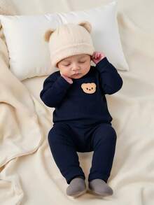 SHEIN Newborn Baby Boy Basic Outfit, Textured Fabric Bear Pattern Top With Pocket Design - Royal Blue - View 1