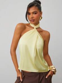 Hauture Blusa de satén elástico liso con cuello de halter retorcido, sin mangas, para estilo de oficina casual y sexy