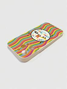 THE POWERPUFF GIRLS X SHEIN 米色磨砂软壳手机壳，饰有彩色波浪条纹，印有迷你超级英雄女孩图案和“SUGAR & SPICE AND EVERYTHING NICE”（糖、香料和一切美好的事物）字样，兼容 iPhone 和 Galaxy 手机——是迷你超级英雄女孩粉丝和日常喜爱可爱风格人士的理想之选。手机壳兼容 iPhone 17 / Air / 17 Pro / 17 Pro Max，保护壳兼容 iPhone 和 Galaxy 手机。 - 米色 - 查看 6
