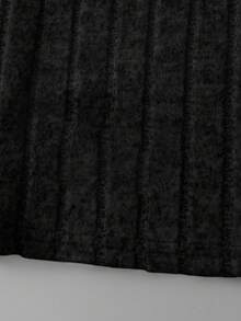 SHEIN Áo thun dệt kim cổ tròn họa tiết miếng vá thường ngày cho bé trai - màu đen - Xem 4