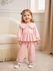 SHEIN 2 件套女婴荷叶边领扣上衣 + 裤子可爱套装，休闲百搭泡泡袖荷叶边下摆衬衫 T 恤搭配松紧腰喇叭裤，适合春秋季休闲外出或旅行 - 粉色 - 查看 3