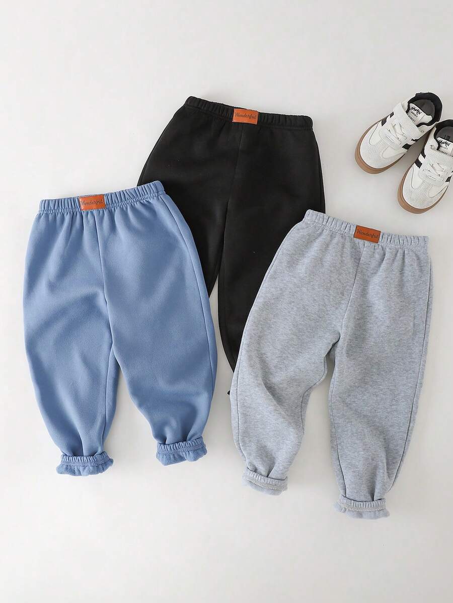 THE HAPPY LOOK 3 Stücke Dekorative Strick-Jogginghose Set mit weichem elastischem Bund für Kleine Jungen - Verschiedenfarbig - Übersicht 1