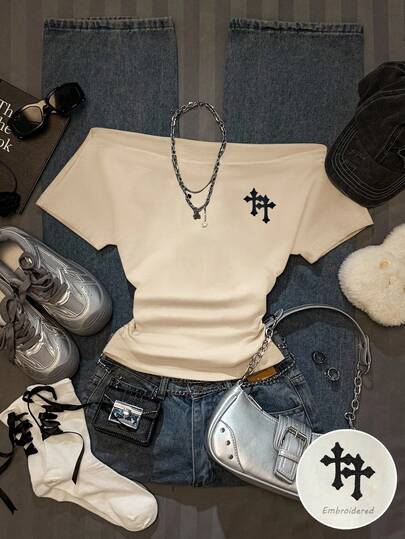 SHEIN EZwear Cross Print Pattern Women's Casual Waist Ruched Off Shoulder Tight Fit Short Sleeve T-Shirt, Suitable For Summer