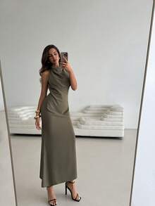 Aloruh 女式优雅褶饰腰部露背缎面纯色鸡尾酒会连衣裙 - 橄欖綠 - 查看 7