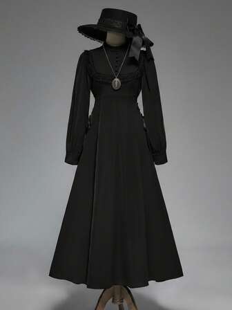 Gothic Style Waist Cinched Lace Patchwork Long Dress, Autumn/Winter