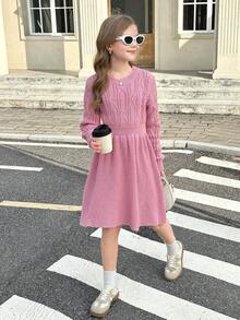 SHEIN Serisse Kids Tween Girl Fashionable Cable Knit Jacquard Crew Neck Casual Waist Cinched Long Sleeve Sweater Dress, Girls Pink Dress,  Girls Knitted Dress, Girls Midi Dress With Sleeves, Long Sleeve Midi Dress, Tween Midi Dress