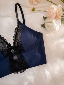SHEIN Elacene Reggiseno comodo e senza fili con inserti in pizzo per donne - nero - Visualizzare 8