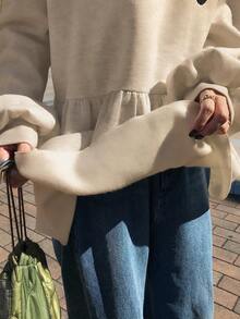 FRIFUL 女式宽松圆领落肩长袖褶皱荷叶边下摆运动衫 - 卡其色 - 查看 6