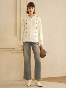 SHEIN LUNE 女款寬鬆針織開襟衫，扭繩飾邊與鏤空雛菊刺繡，適合休閒日常穿著，冬季白色毛衣 - 米色 - 查看 4