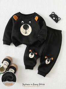 Cozy Pixies 两件套男婴卡通熊脸图案针织柔软圆领长袖套头卫衣和弹力腰束脚裤，舒适百搭时尚休闲套装，适合室内、室外、休闲、滑雪、返校、日常穿着、运动、玩耍、派对、节日、万圣节、圣诞节、新年、情人节、旅行等多种场合。 - 彩色 - 查看 1