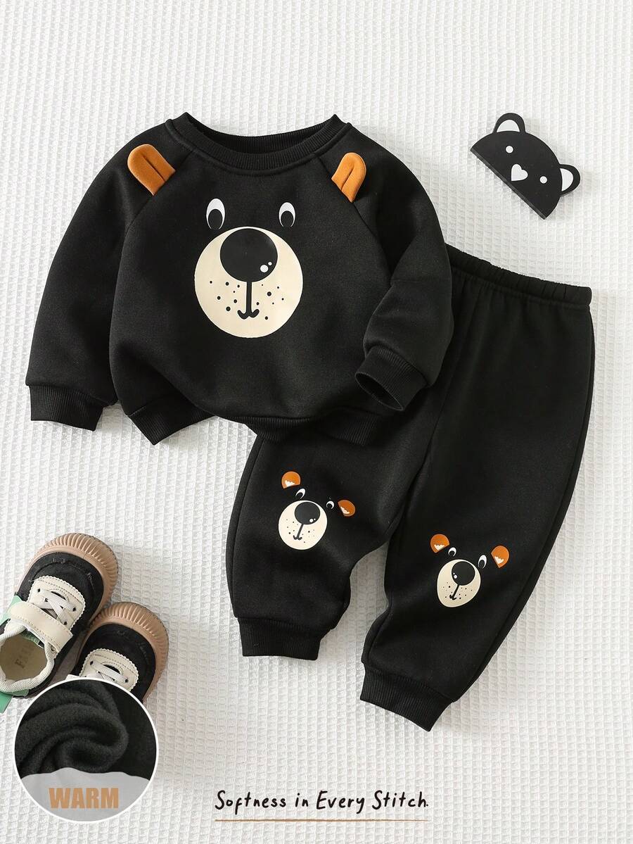 Cozy Pixies 两件套男婴卡通熊脸图案针织柔软圆领长袖套头卫衣和弹力腰束脚裤,舒适百搭时尚休闲套装,适合室内、室外、休闲、滑雪、返校、日常穿着、运动、玩耍、派对、节日、万圣节、圣诞节、新年、情人节、旅行等多种场合。 - 彩色 - 查看 1