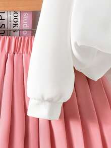 2pcs Set: Bow Decor Khaki Long Sleeve Sweatshirt & Black Pleated Mini Skirt - Pink - View 3
