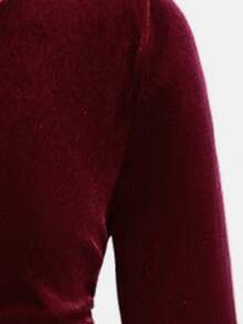 SHEIN Tween Girl Casual Velvet Christmas Red Bow Print Round Neck Ruched Long Sleeve Fitted Knit Top And Flare Pants Set, Suitable For Home And Outings - Red - View 3