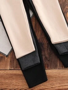 SHEIN LMoss Kids 3pcs/Set Young Girl Autumn/Winter Thick Thermal Lined Leggings In Black, Gray And Apricot. Buy 1 Get 3 All-Match Casual Thermal Lined Pants Black, Gray, And Beige Tight Leather Leggings As A Basic Casual Multi-Purpose Base Layer Bottom Set In A Three-Piece Pack. - Multicolor - View 4