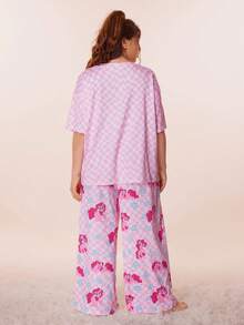 My Little Pony X SHEIN Conjunto de pijama de camiseta y pantalones con estampado de cuadros y ponis para tallas grandes de verano - Rosa - Ver 2