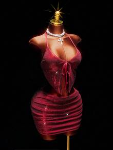 Amplova طقم ملابس علوية قصيرة ذات ترتر ذهبية باللون الأحمر الكرزي وتنورة قصيرة منخفضة الخصر، طقم نسائي مكون من قطعتين