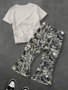 SHEIN 2 件男婴休闲时尚经典酷炫卡通人物印花圆领短袖 T 恤和条纹喇叭裤针织套装，适合夏季、街头风格、返校 - 彩色 - 查看 2