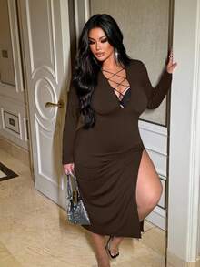 NU&NOW Plus Size Solid Color Criss-Cross Strap Minimalist Daily Wear Split Hem Dress - Coffee Brown - View 4
