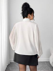 Elenzga 大码女式秋季时尚蝴蝶结蕾丝 V 领白色衬衫，法式优雅褶皱通勤上衣，适合毕业典礼、节日、情人节、圣诞节、音乐节、母亲节、万圣节、感恩节、复活节、国庆节、舞会、约会、派对、婚礼、郊游 - 白色 - 查看 7