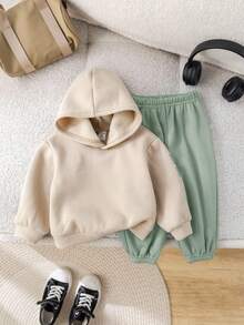 SHEIN 2 件套男婴可爱百搭字母图案连帽衫 + 绿色裤子套装，男女通用婴儿服装，婴儿冬装